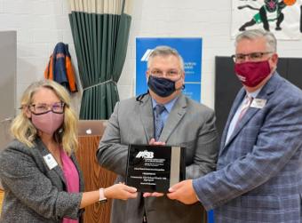 D300 Board of Education Presented with IASB Board Governance Award
